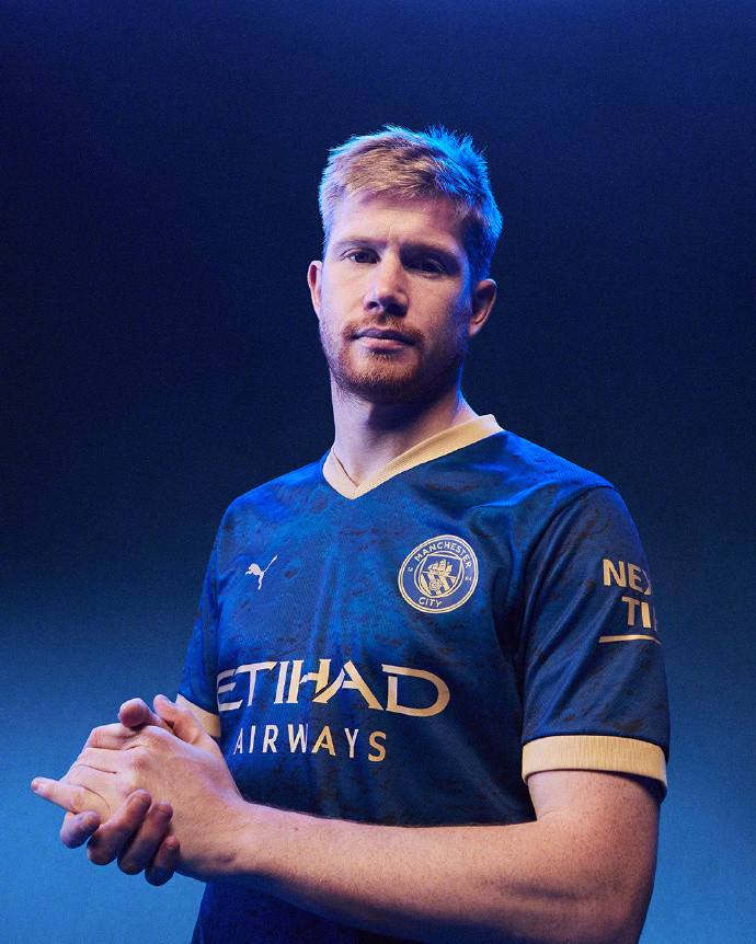 湖人关键时刻五大太有摧毁性了！全2米，攻守兼备，一波带走比赛