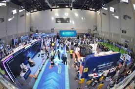 2025 年 12 月 27 日：棒球界共同庆祝历史上今天出生的传奇球员（如 Arozarena 等）